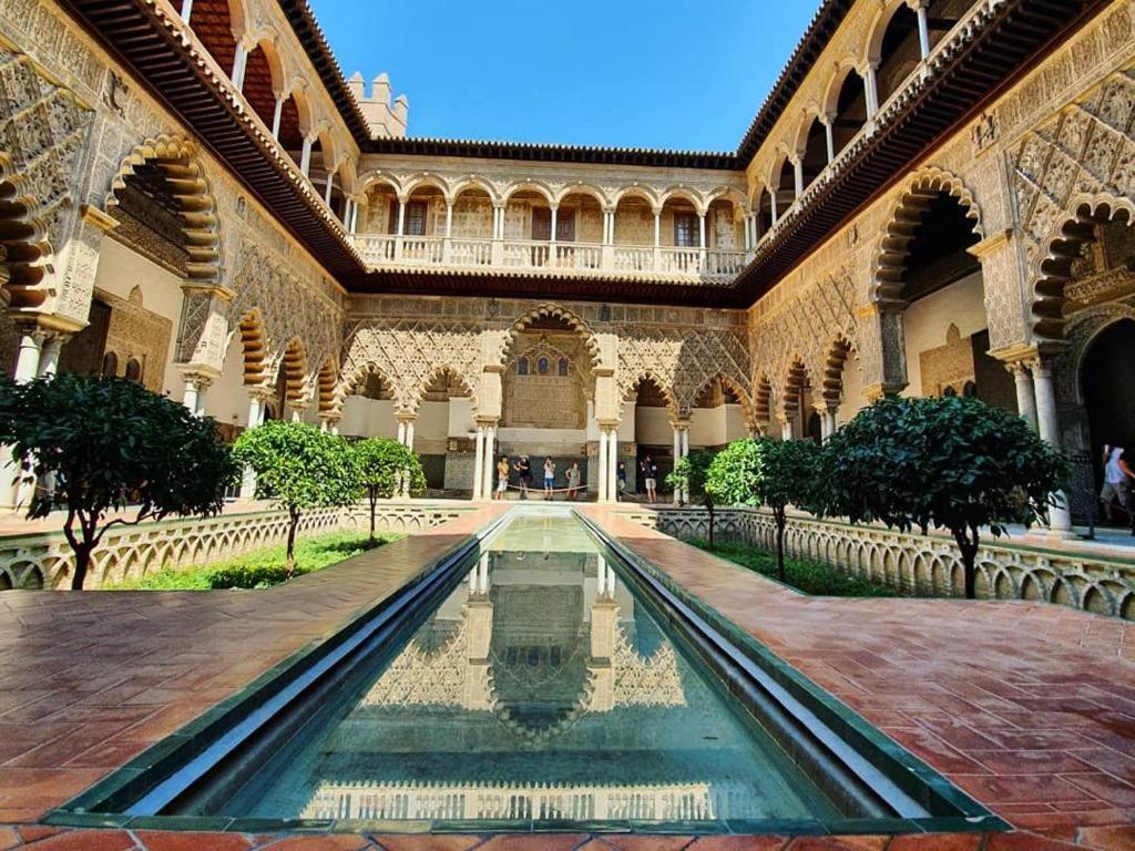 Budget And Cute Rooms With Balcony Sevilla Center Dış mekan fotoğraf