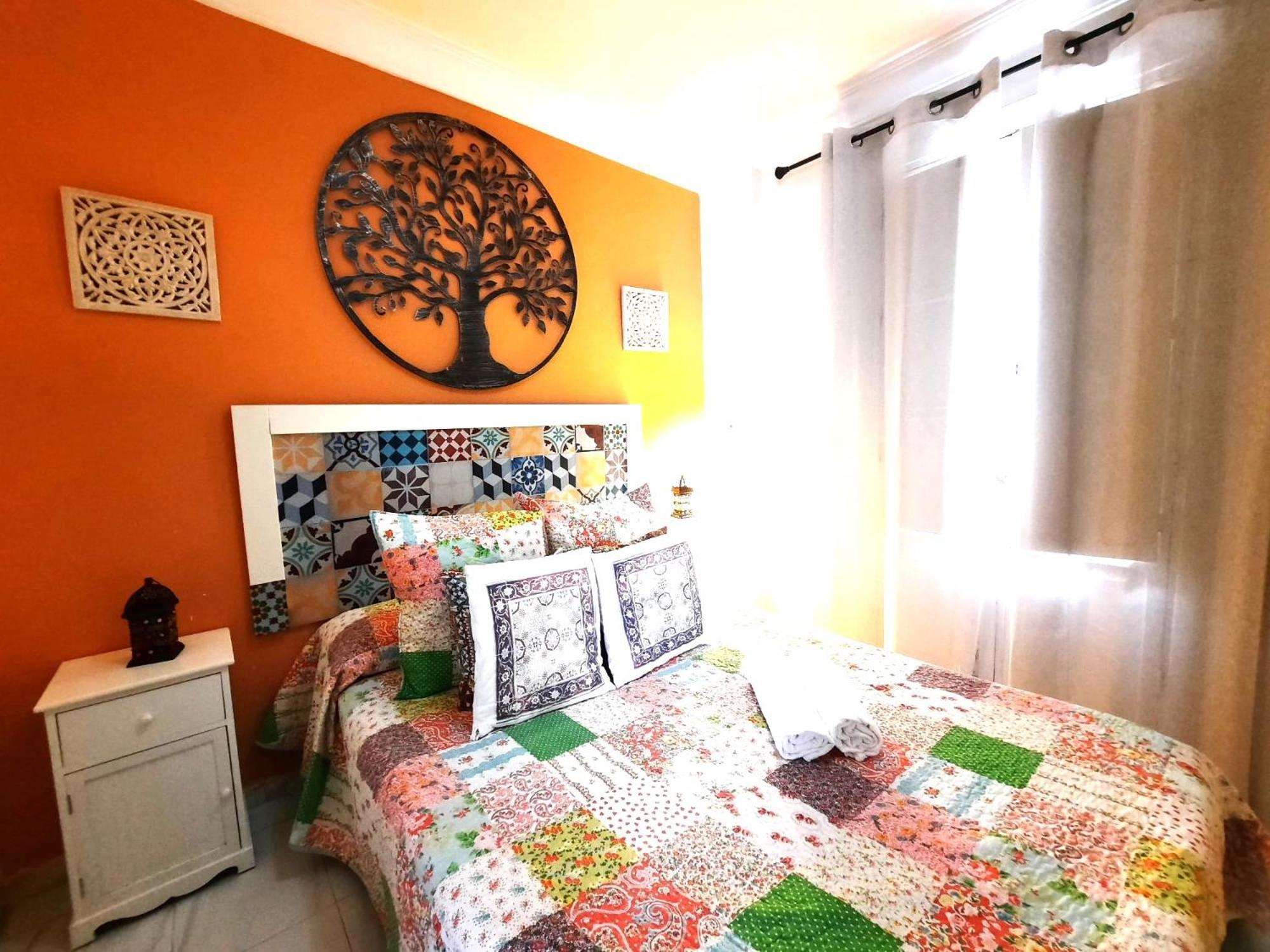 Budget And Cute Rooms With Balcony Sevilla Center Dış mekan fotoğraf