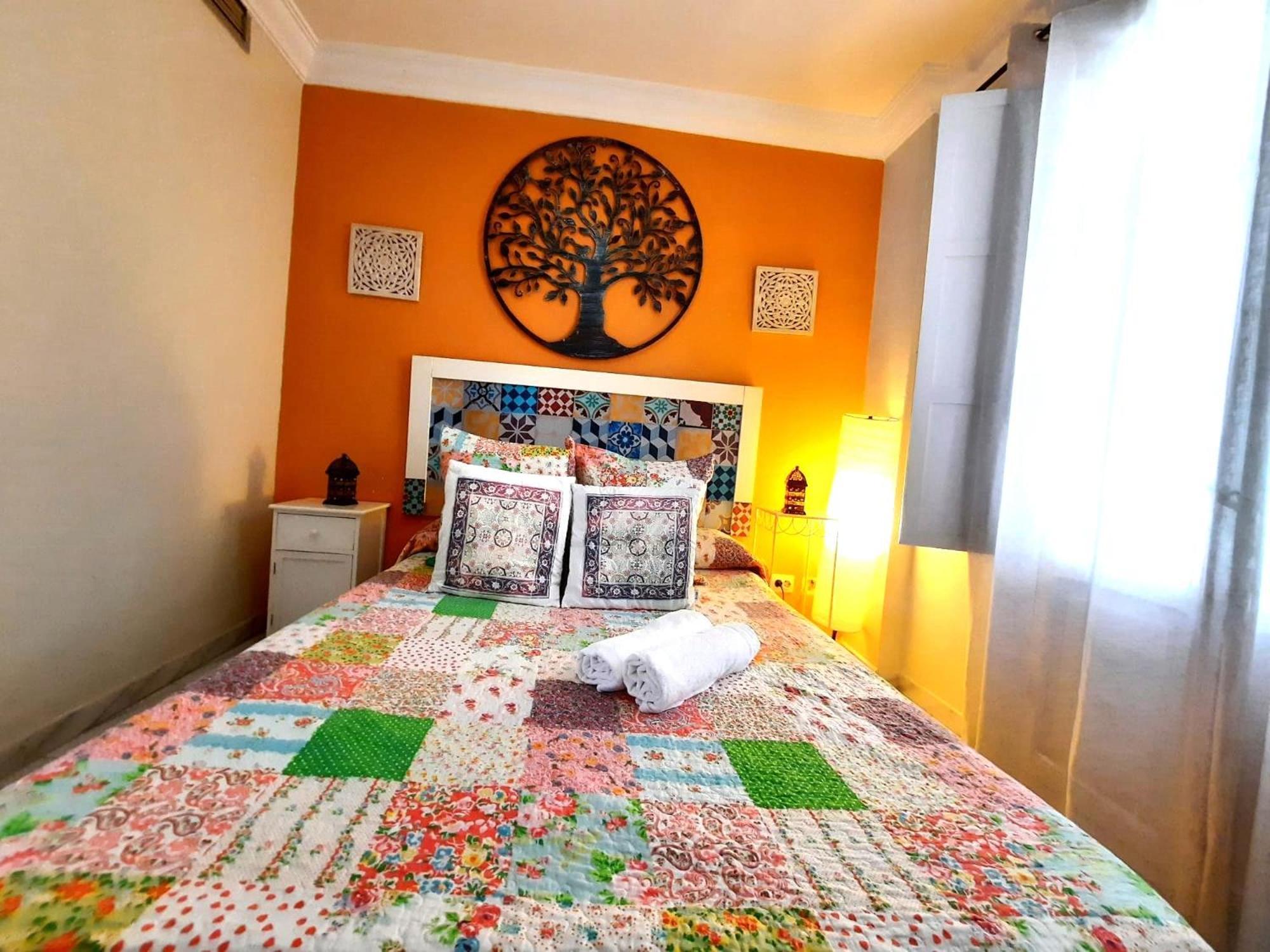 Budget And Cute Rooms With Balcony Sevilla Center Dış mekan fotoğraf